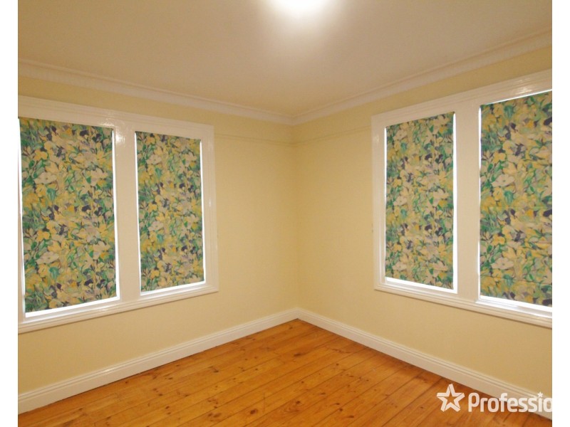 14 Robinson Street, Long Gully VIC 3550