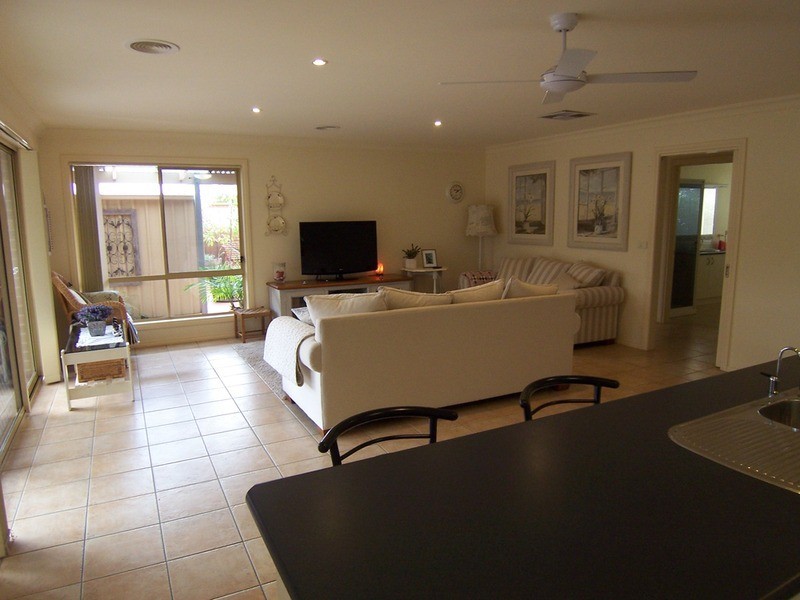 14 Forest Heights Drive, Kangaroo Flat VIC 3555