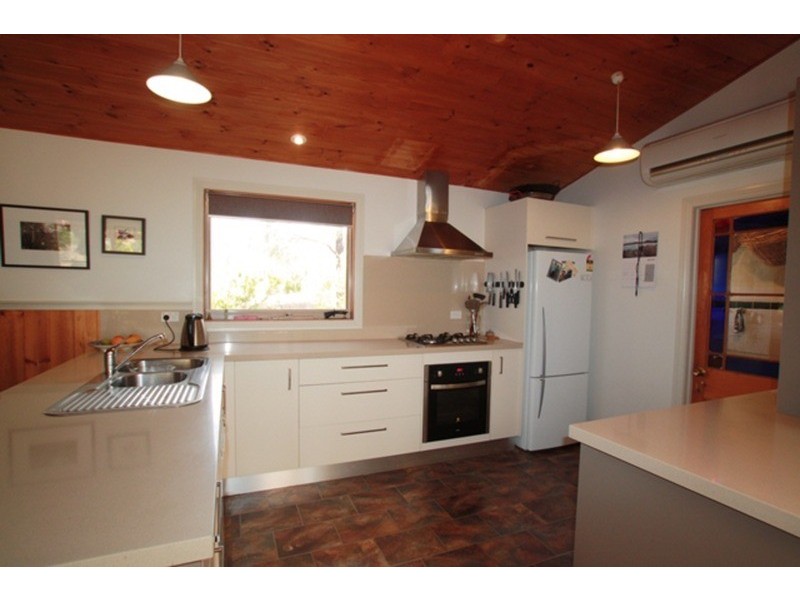 165 Neilborough Road, Eaglehawk VIC 3556