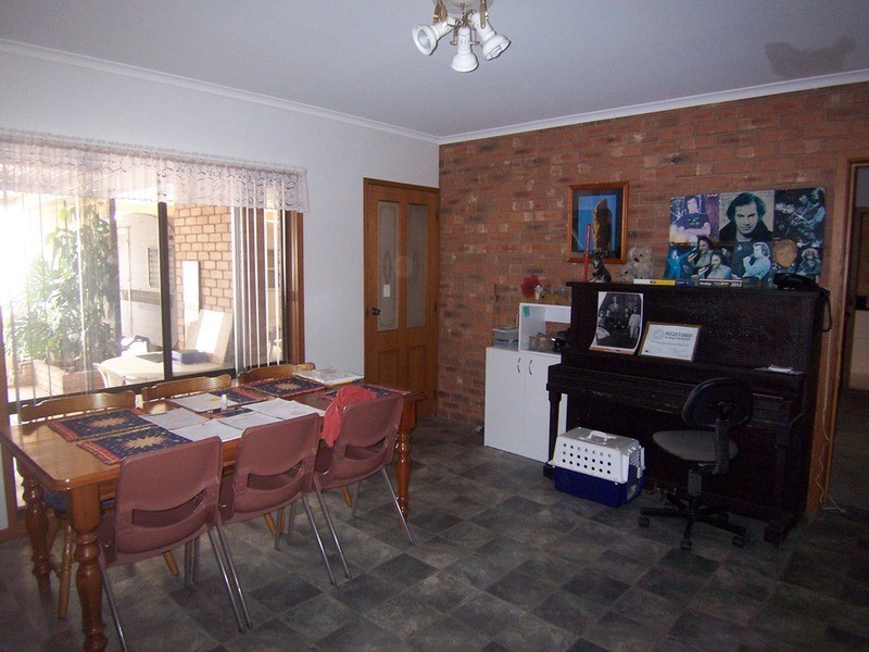 16-18 Bell  Street, Ironbark VIC 3550