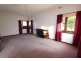 4 Wallace Avenue, Flora Hill VIC 3550