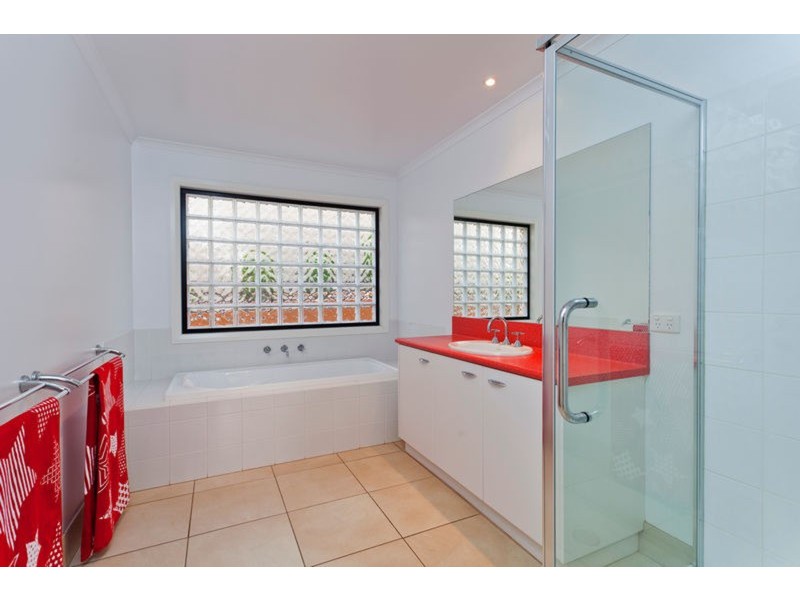 6 Knox Court, Strathdale VIC 3550