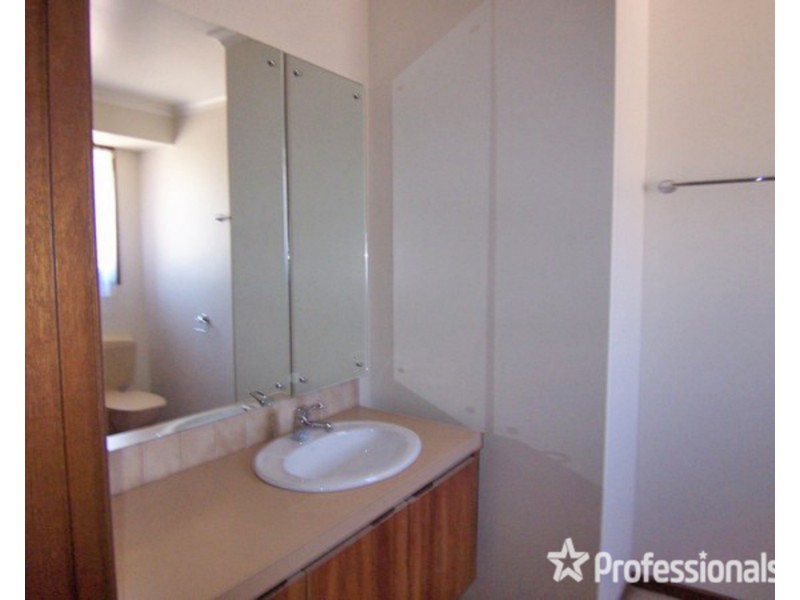 4a Seaton Grove, Golden Square VIC 3555