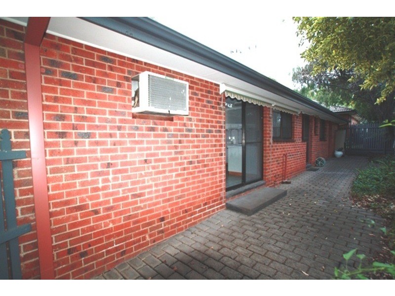 1/3 Minto  Street, Quarry Hill VIC 3550