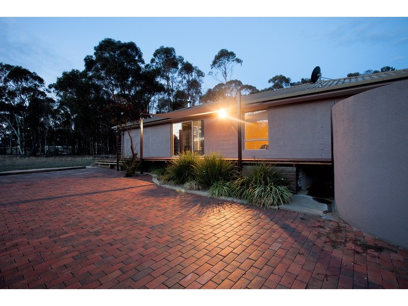 23 Popes  Road, Junortoun VIC 3551