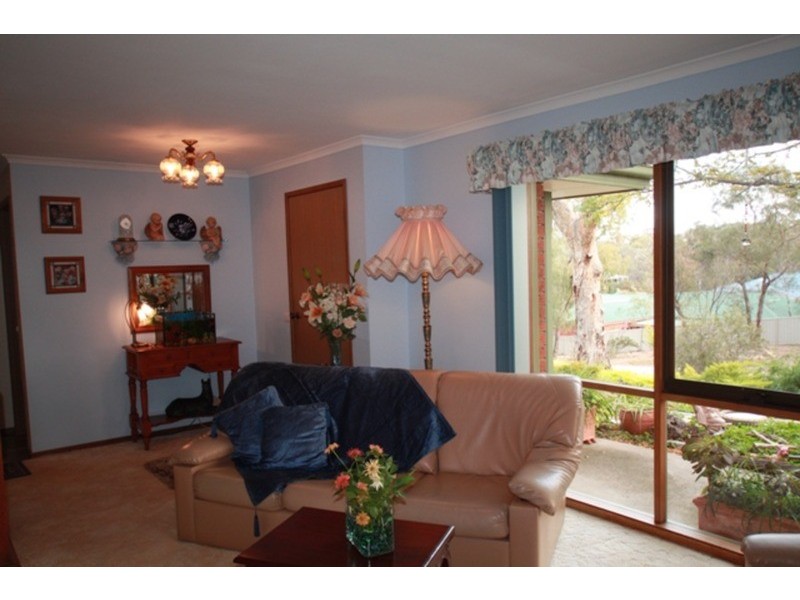 125 Osborne Street, Spring Gully VIC 3550