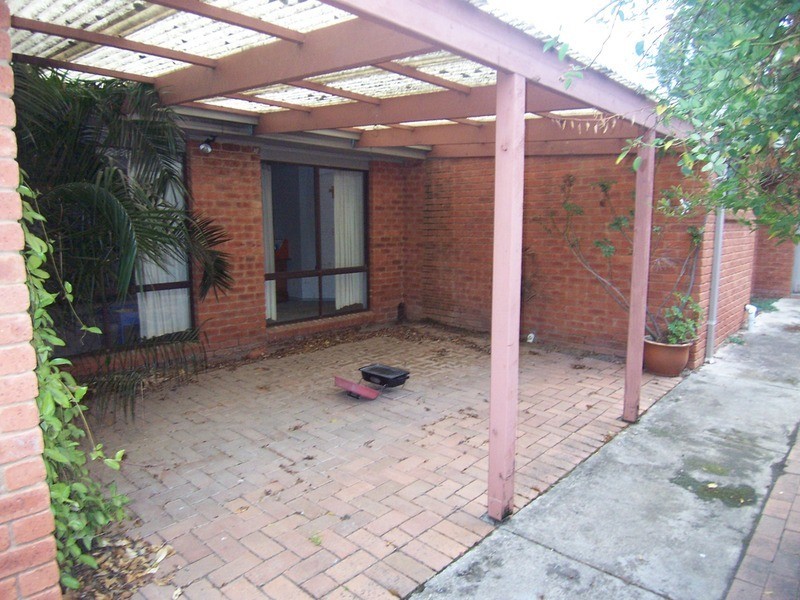 4 Sherman  Crescent, Spring Gully VIC 3550