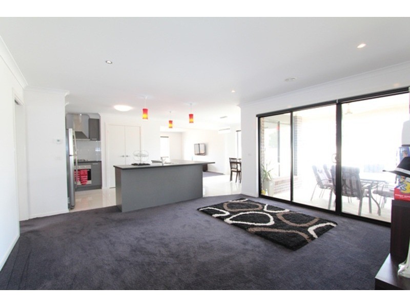 120 Myrtle  Road, Ascot VIC 3551