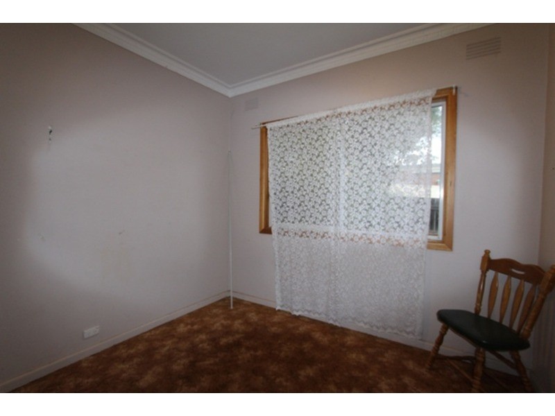 20 Lansell Street, Kangaroo Flat VIC 3555