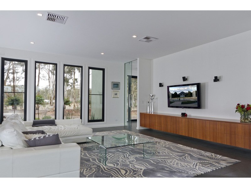 5 Leslie Place, Junortoun VIC 3551