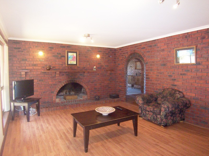 38 Harpers Road, Mandurang South VIC 3551