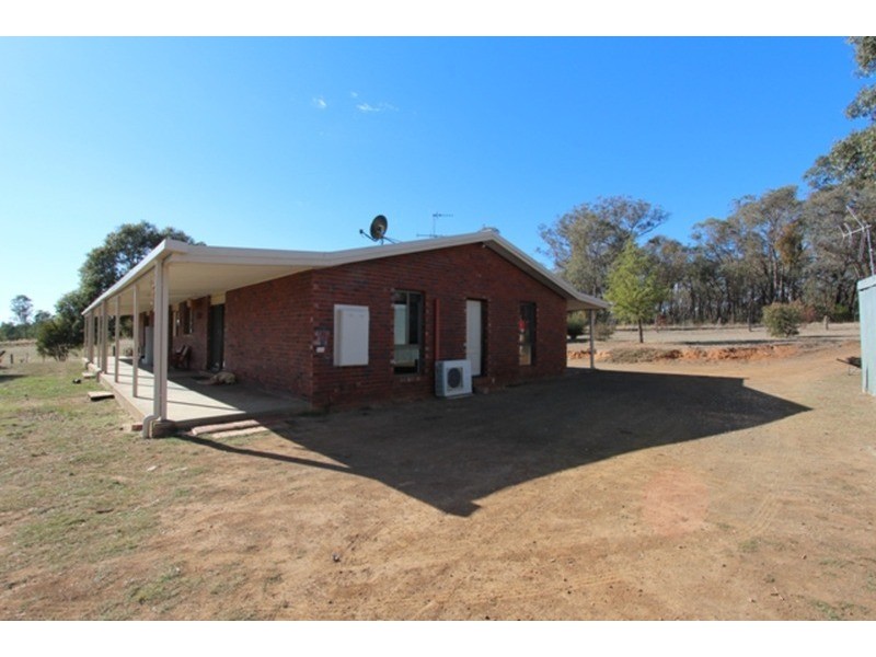 38 Harpers Road, Mandurang South VIC 3551