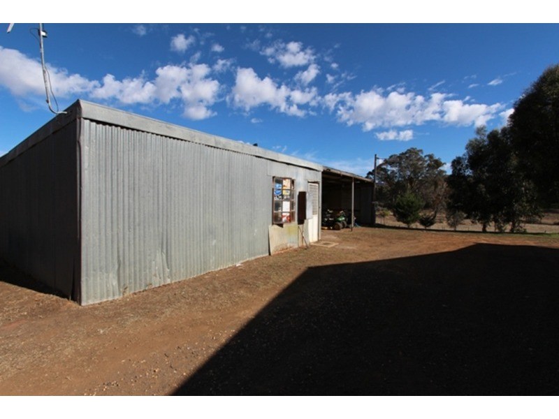 38 Harpers Road, Mandurang South VIC 3551