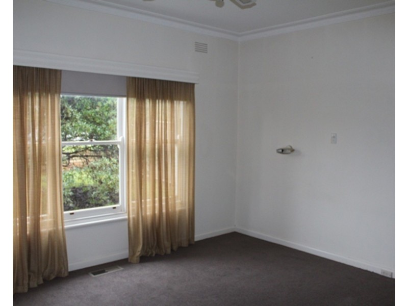 214 Neale Street, Bendigo VIC 3550