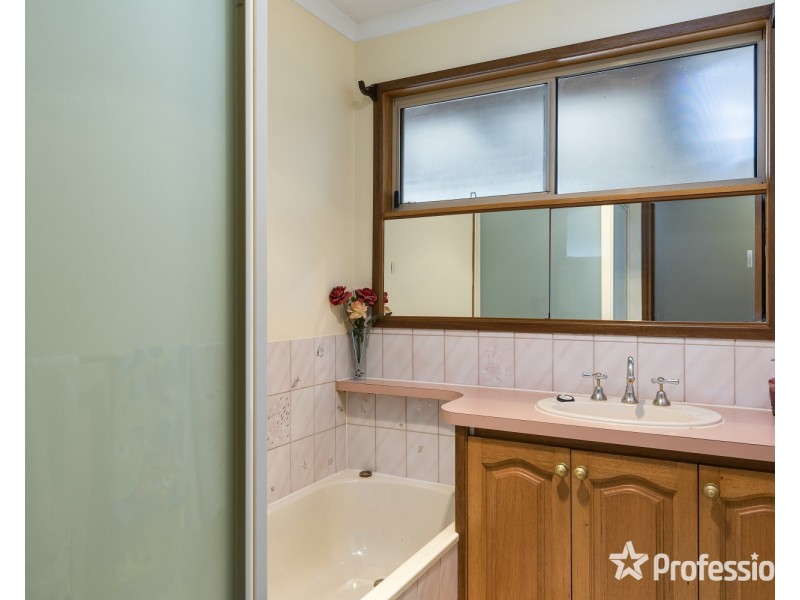 18 Bright Street, Eaglehawk VIC 3556