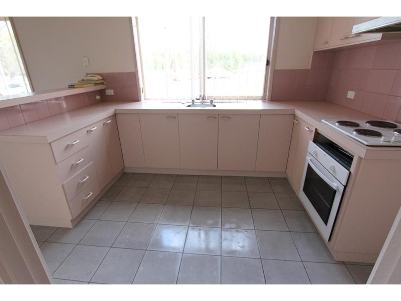 1/3 Stanley Avenue, Spring Gully VIC 3550