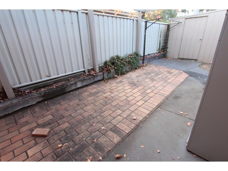 1/3 Stanley Avenue, Spring Gully VIC 3550