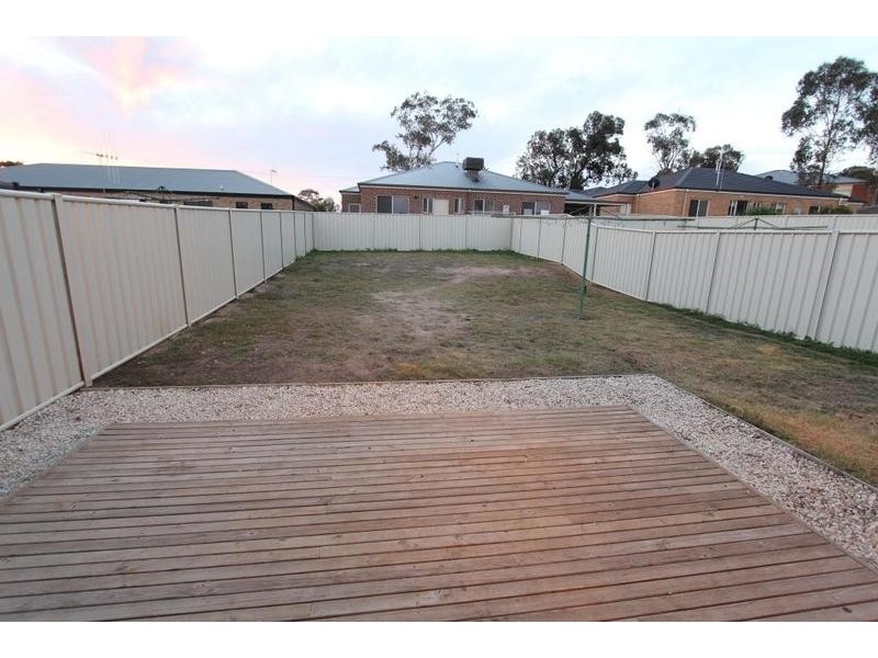 7A Bronze Drive, Kangaroo Flat VIC 3555