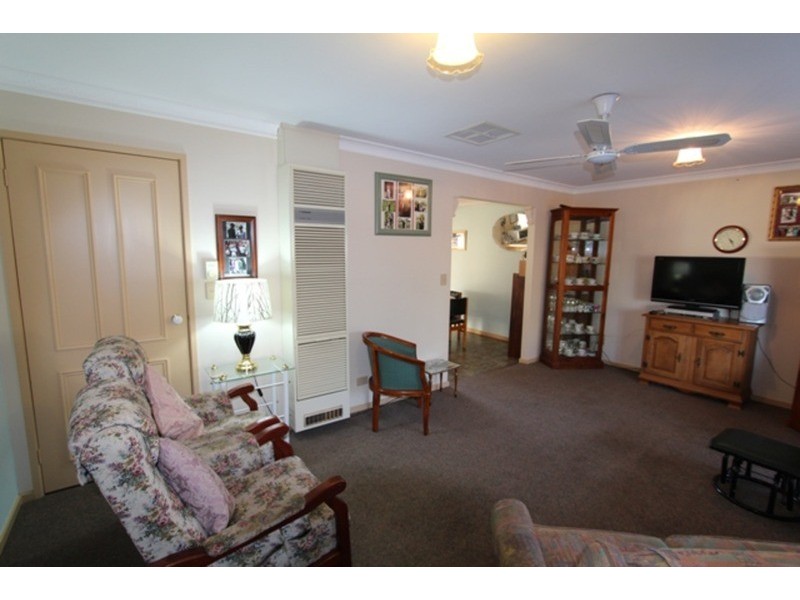 18 Batten  Street, California Gully VIC 3556