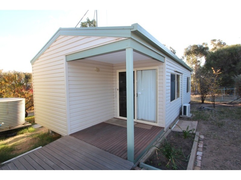 18 Batten  Street, California Gully VIC 3556