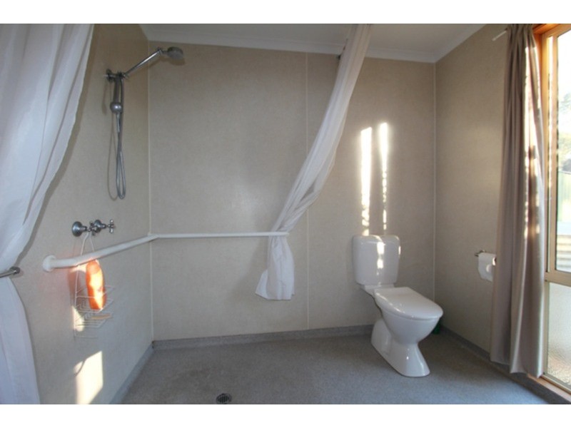 18 Batten  Street, California Gully VIC 3556