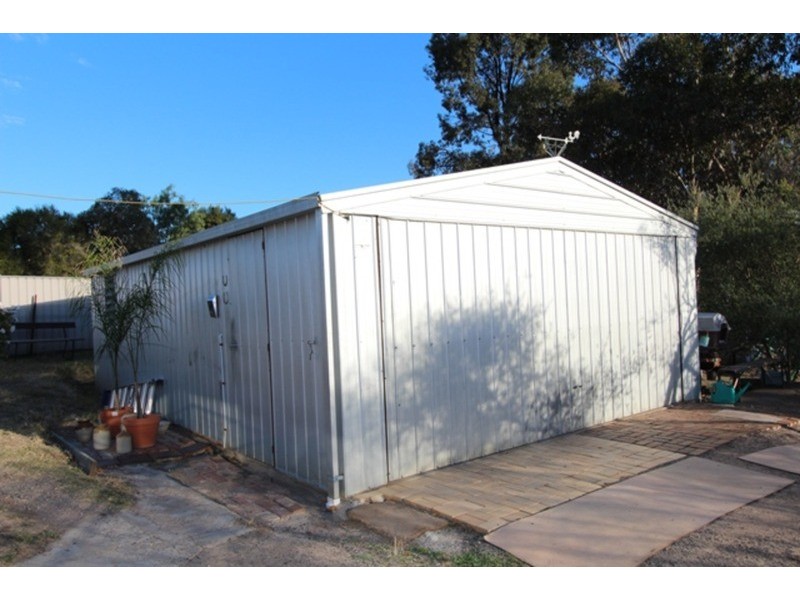 18 Batten  Street, California Gully VIC 3556