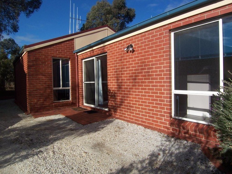 6 Jarrah Court, Spring Gully VIC 3550