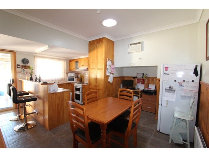 19 Nelson Street, Newbridge VIC 3551