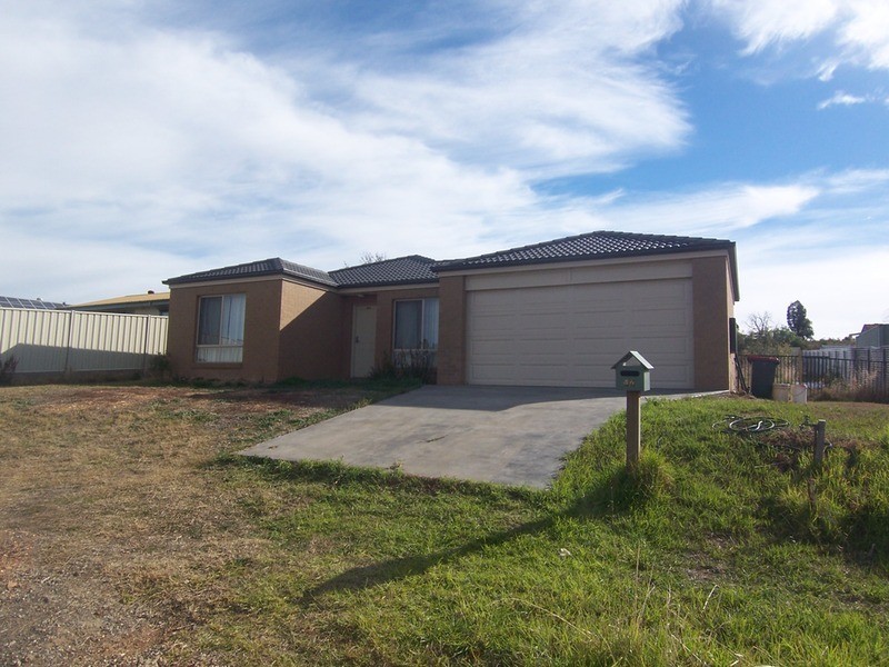 44 Sparrowhawk Road, Long Gully VIC 3550