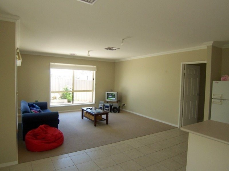 34A Glencoe Street, Kennington VIC 3550