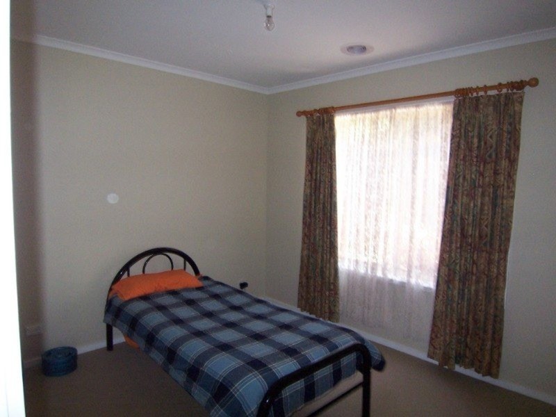 34A Glencoe Street, Kennington VIC 3550