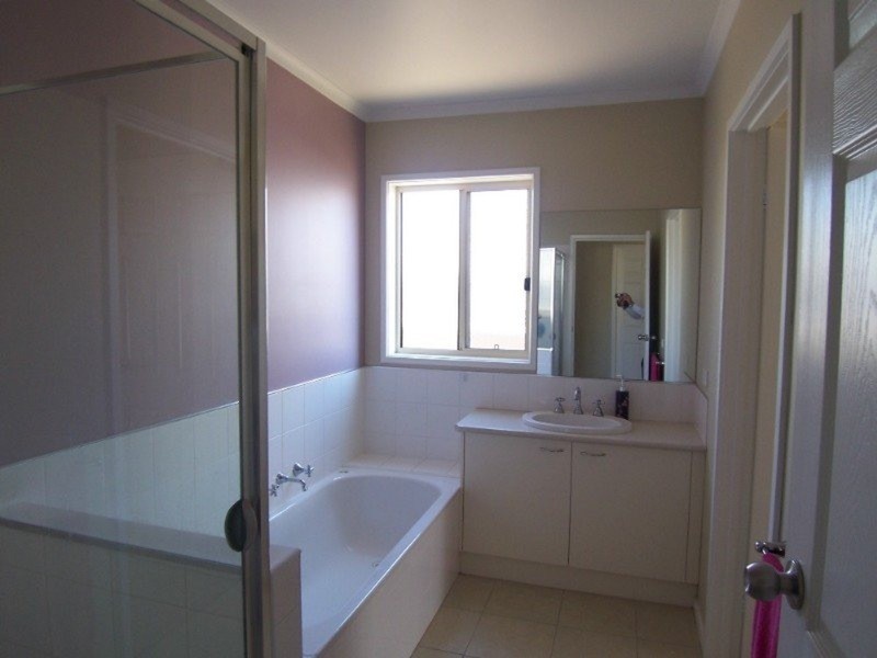 34A Glencoe Street, Kennington VIC 3550