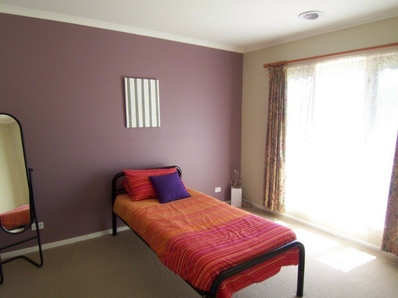 34A Glencoe Street, Kennington VIC 3550