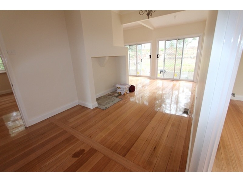 6 Echuca Street, Quarry Hill VIC 3550