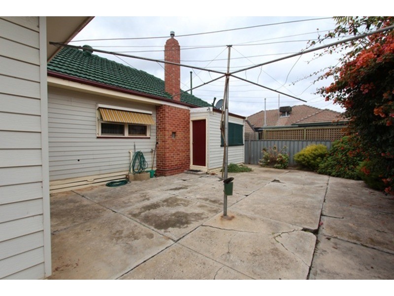 17 Royal Avenue, Bendigo VIC 3550