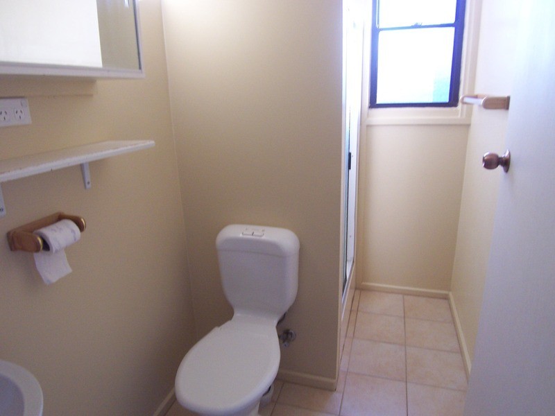 54 Race Street, Flora Hill VIC 3550