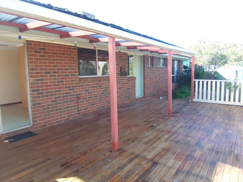 15 Barton Court, Flora Hill VIC 3550