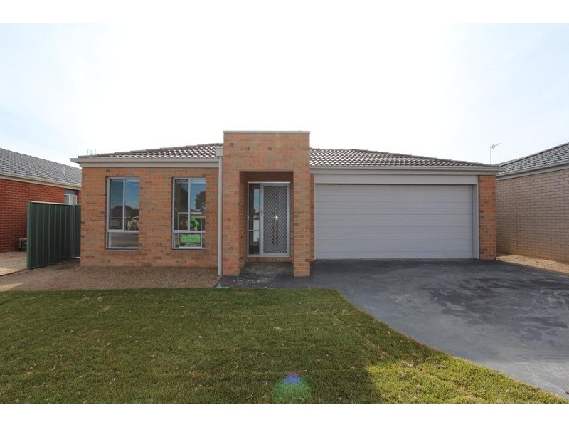 7 Arrawalli Avenue, Ascot VIC 3551