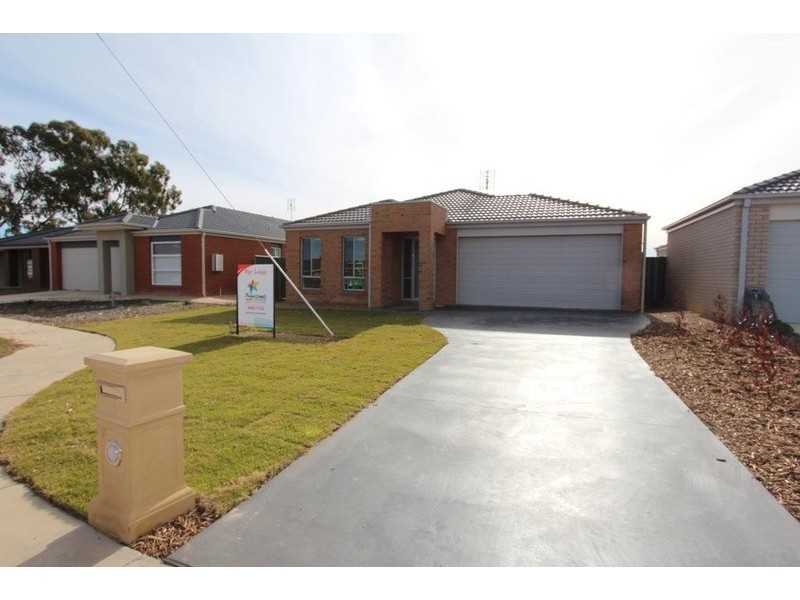 7 Arrawalli Avenue, Ascot VIC 3551