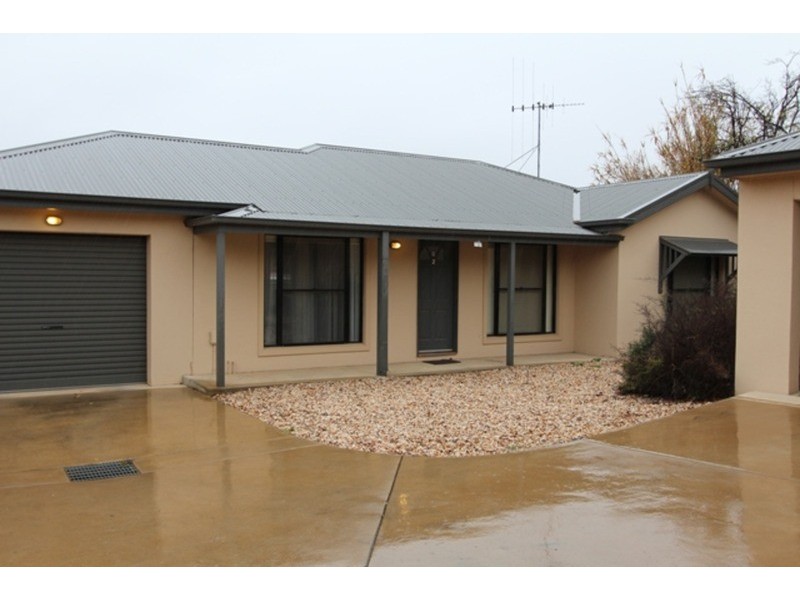 2/242 Arnold  Street, Bendigo VIC 3550