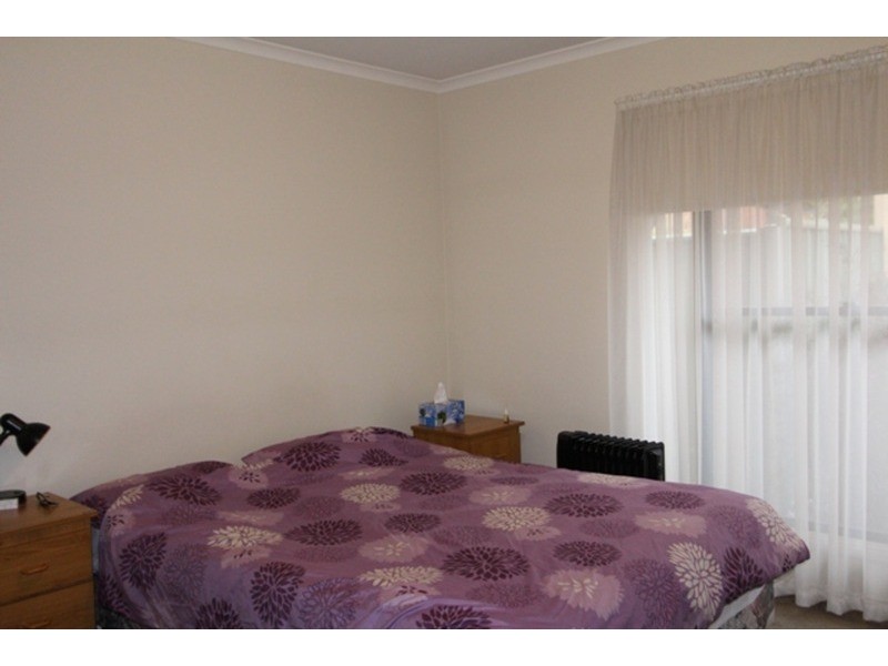 2/242 Arnold  Street, Bendigo VIC 3550