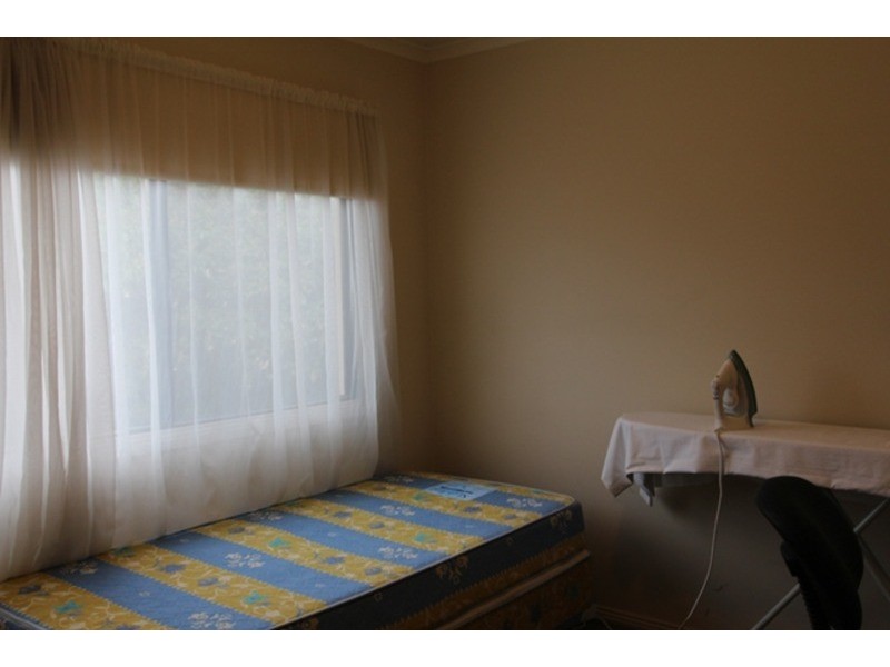 2/242 Arnold  Street, Bendigo VIC 3550