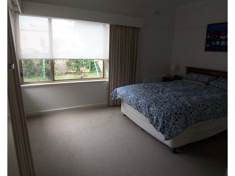 82 Olinda Street, Quarry Hill VIC 3550