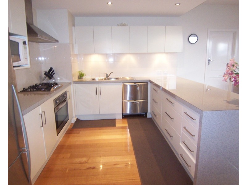 82 Olinda Street, Quarry Hill VIC 3550