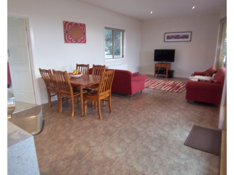 82 Olinda Street, Quarry Hill VIC 3550