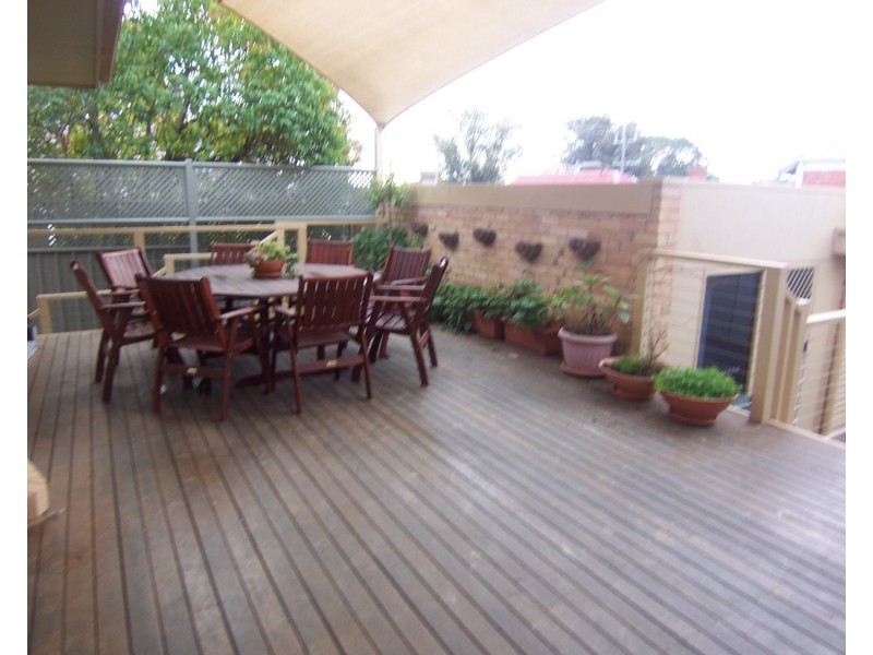 82 Olinda Street, Quarry Hill VIC 3550