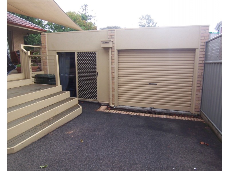 82 Olinda Street, Quarry Hill VIC 3550