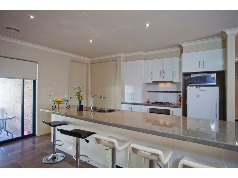 20 Sandhurst Drive, California Gully VIC 3556