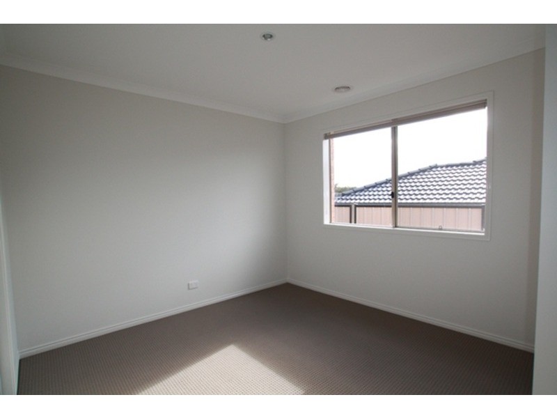 138 Wesley Street, Kangaroo Flat VIC 3555