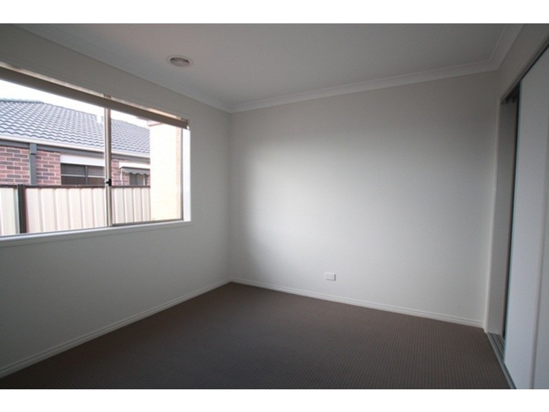 138 Wesley Street, Kangaroo Flat VIC 3555